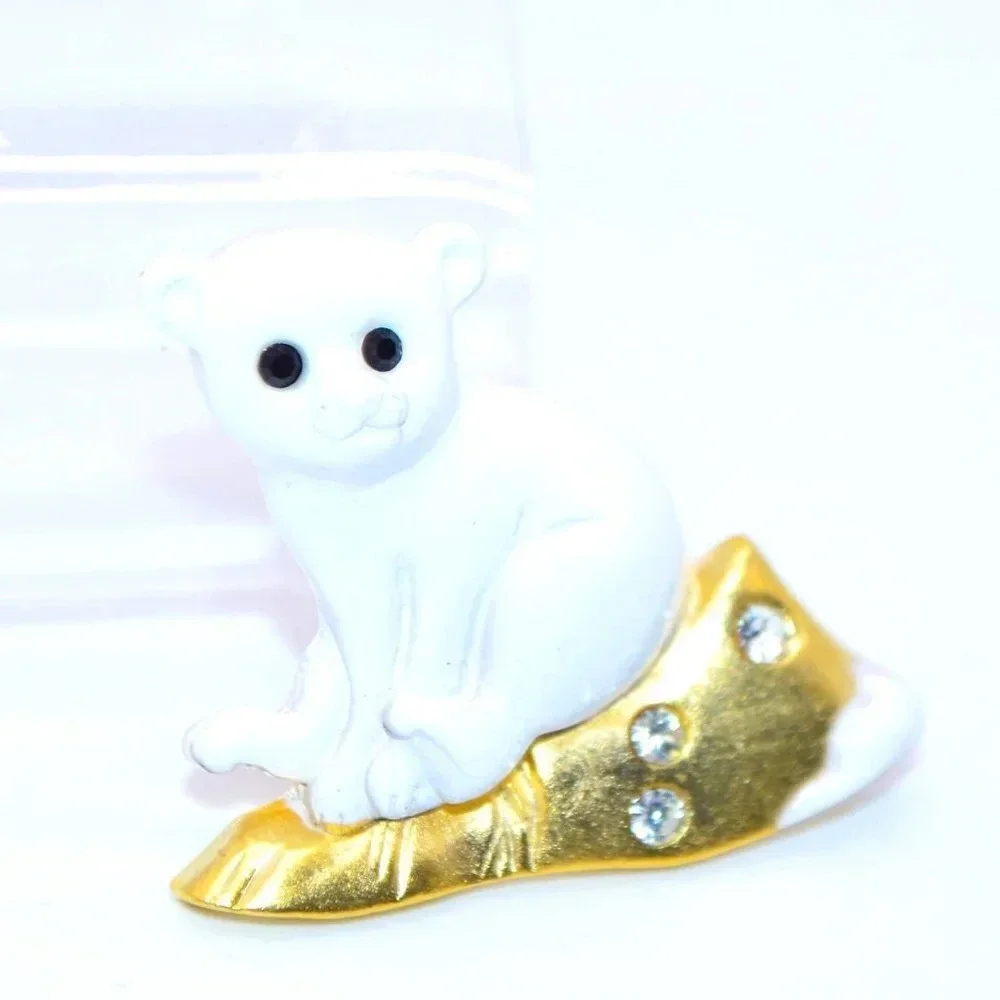 Danecraft Polar Bear Brooch Pin Rhinestone Gold To